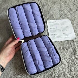Monat Limited Edition Sleep-In Rollers to Curl Hair Set of 8 Haircare